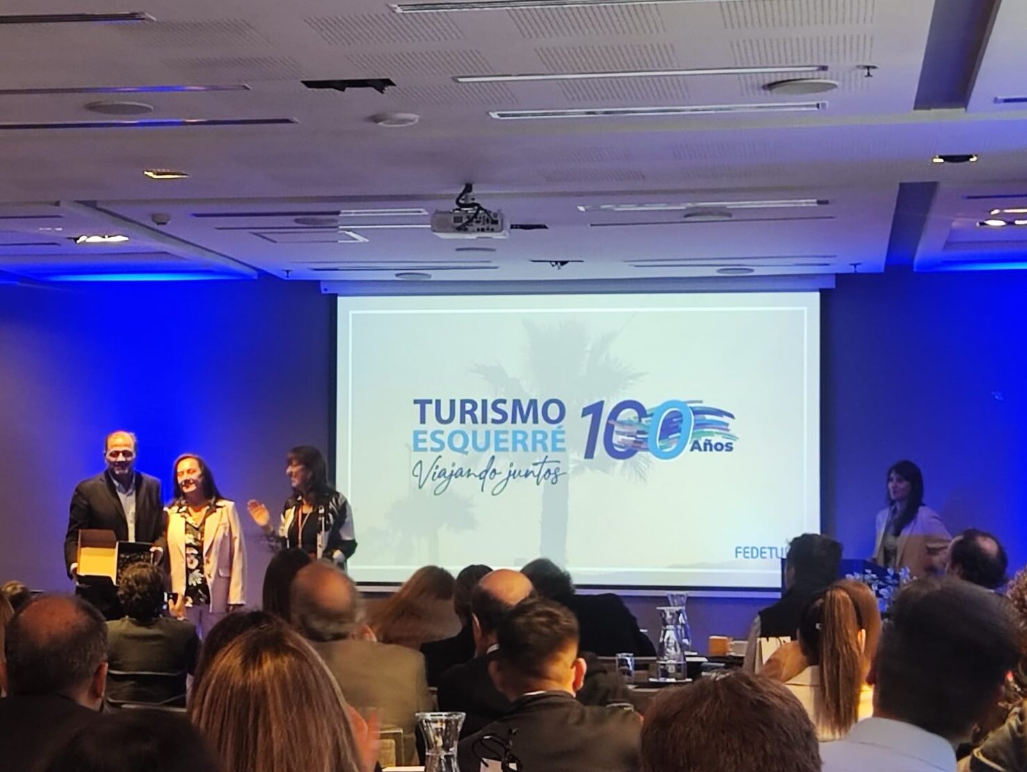 Turismo Esquerré es reconocido por la Federación de Empresas de Turismo por sus 100 años de historia